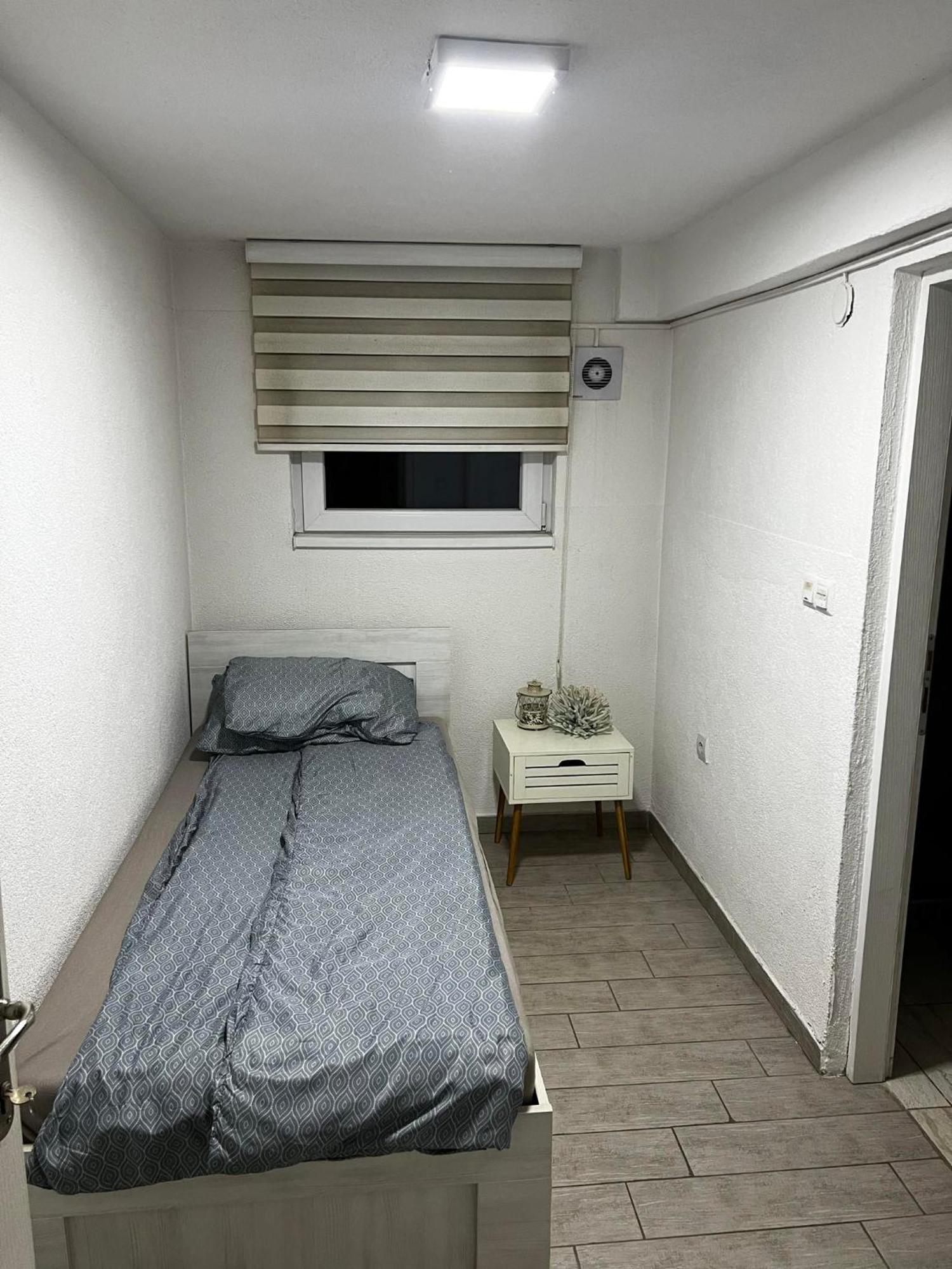 Hostel トゥズラ エクステリア 写真