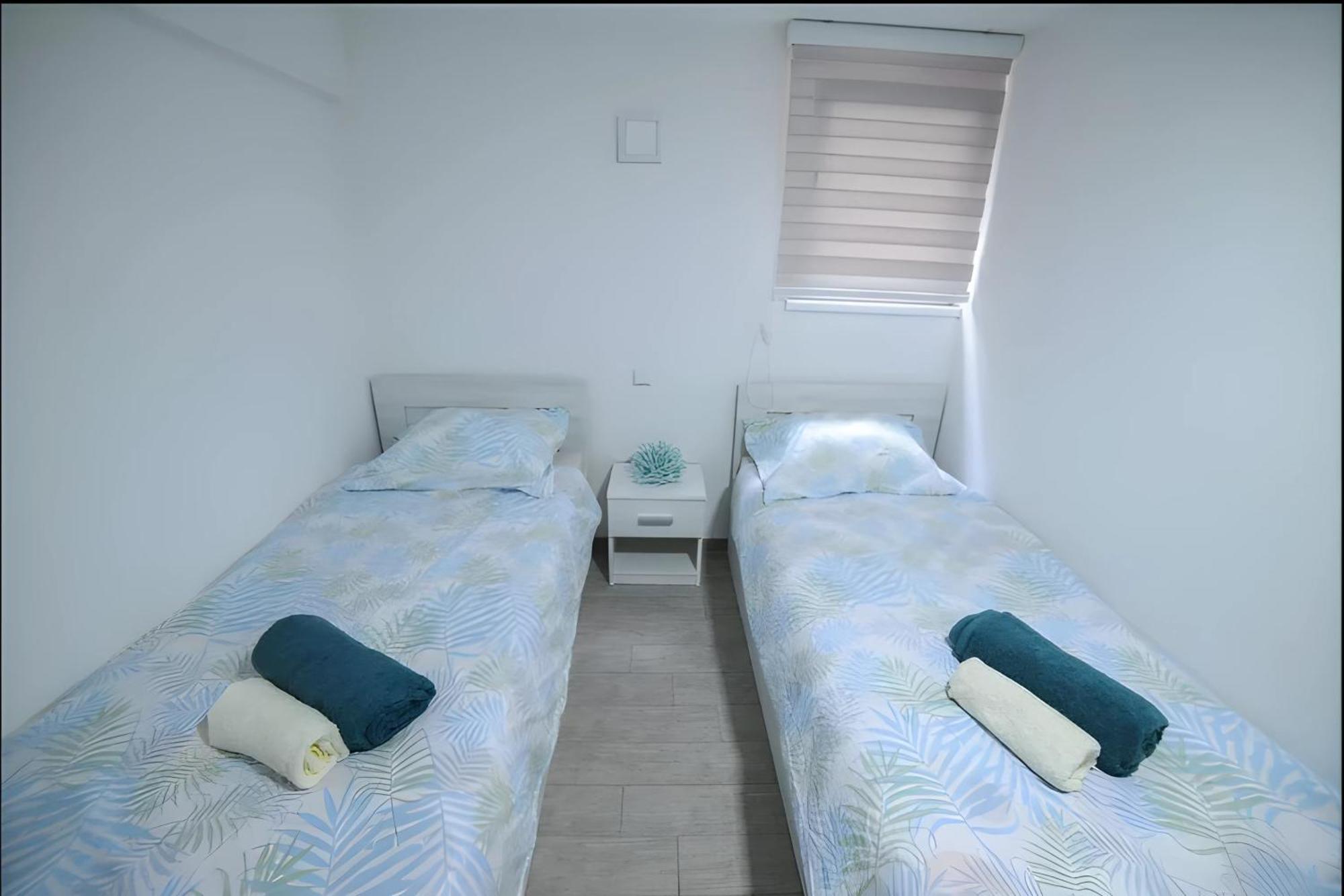 Hostel トゥズラ エクステリア 写真