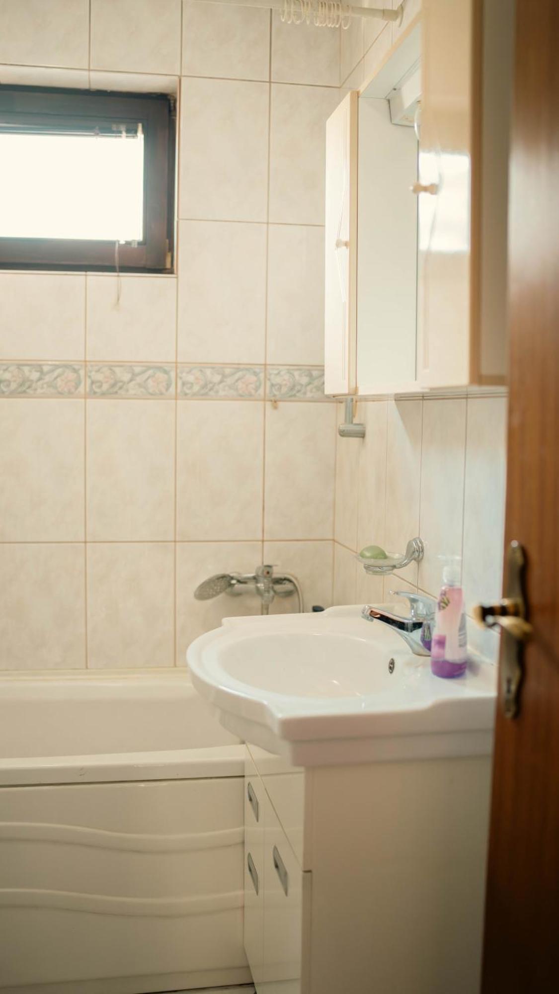 Hostel トゥズラ エクステリア 写真