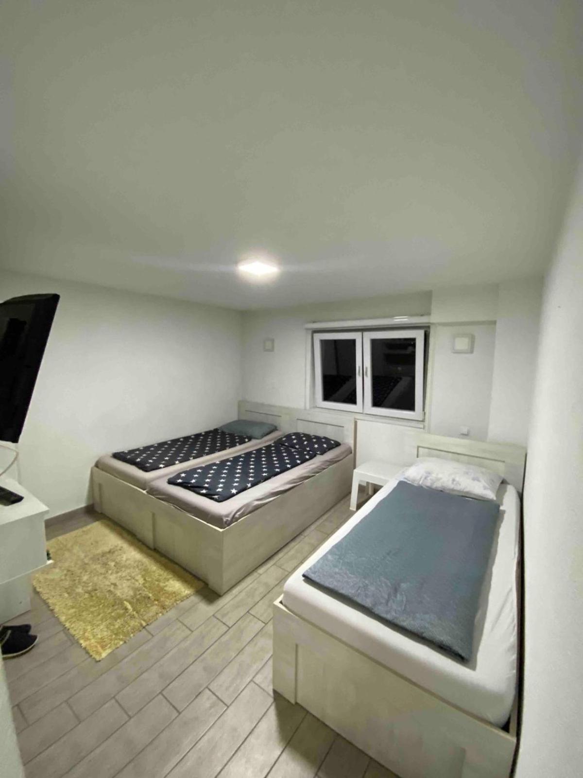Hostel トゥズラ エクステリア 写真