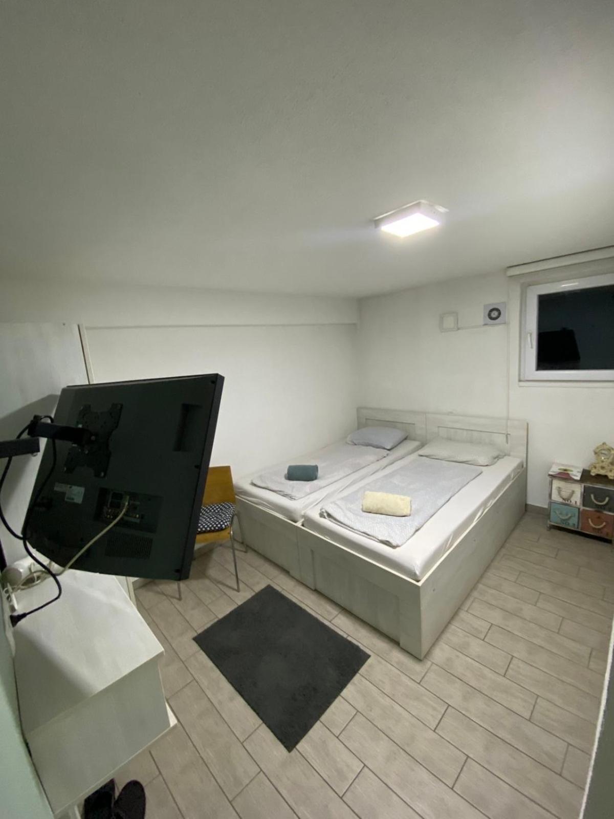 Hostel トゥズラ エクステリア 写真