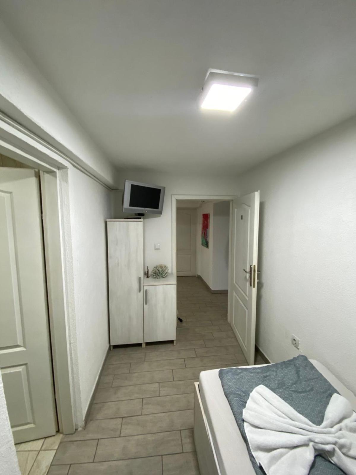 Hostel トゥズラ エクステリア 写真